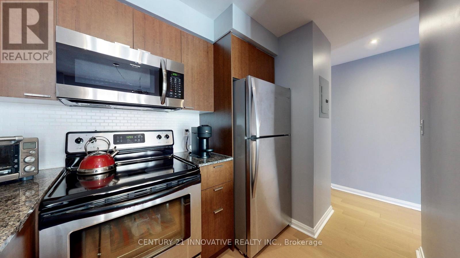1510 - 35 Hayden Street E, Toronto, Ontario  M4Y 3C3 - Photo 10 - C12427439