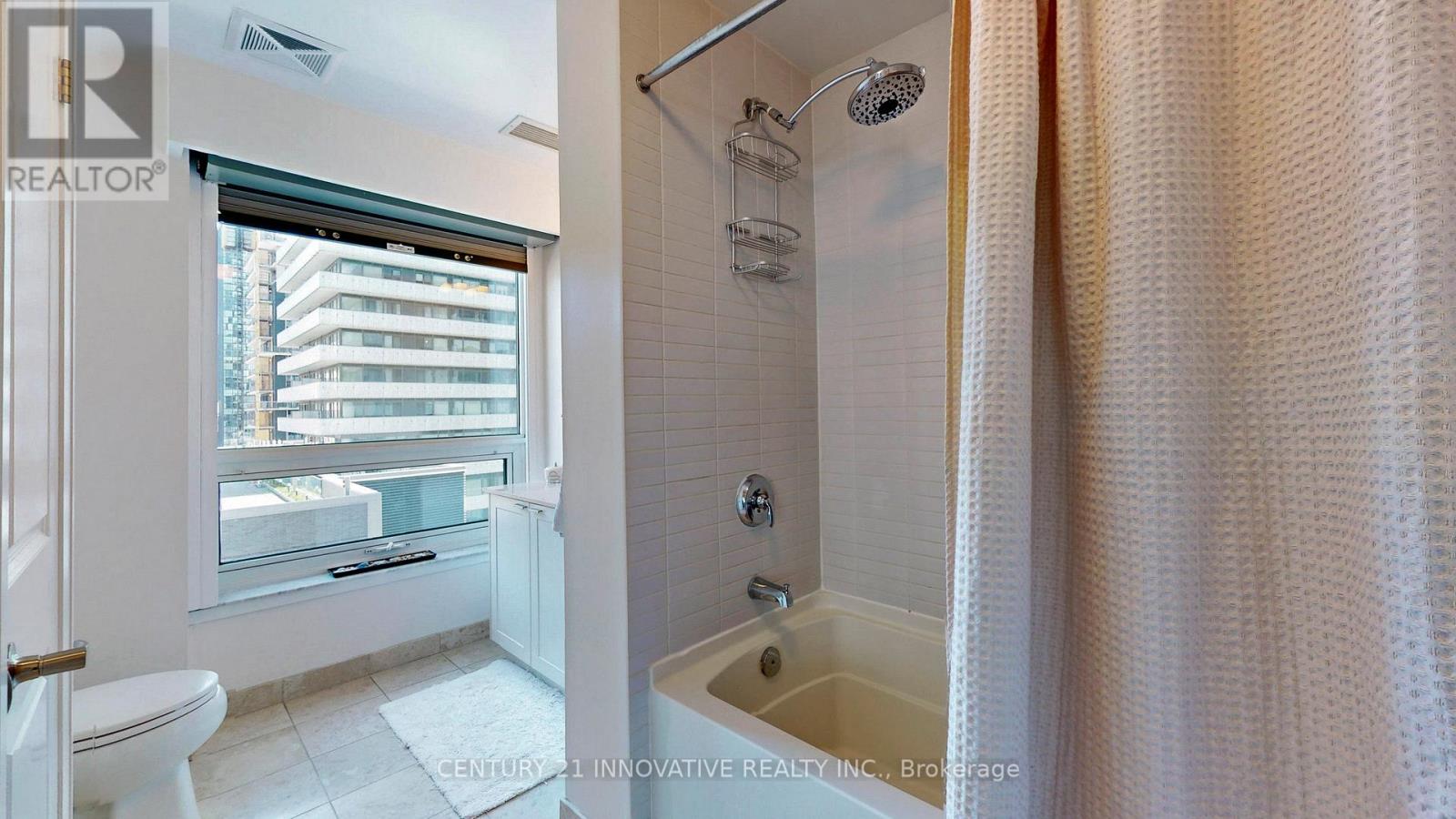 1510 - 35 Hayden Street E, Toronto, Ontario  M4Y 3C3 - Photo 15 - C12427439