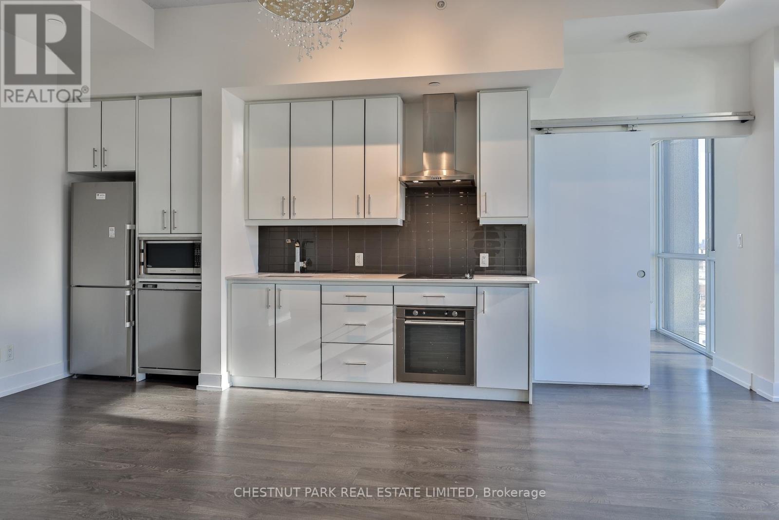 603 - 75 The Donway, Toronto, Ontario  M3C 2E9 - Photo 4 - C12427459