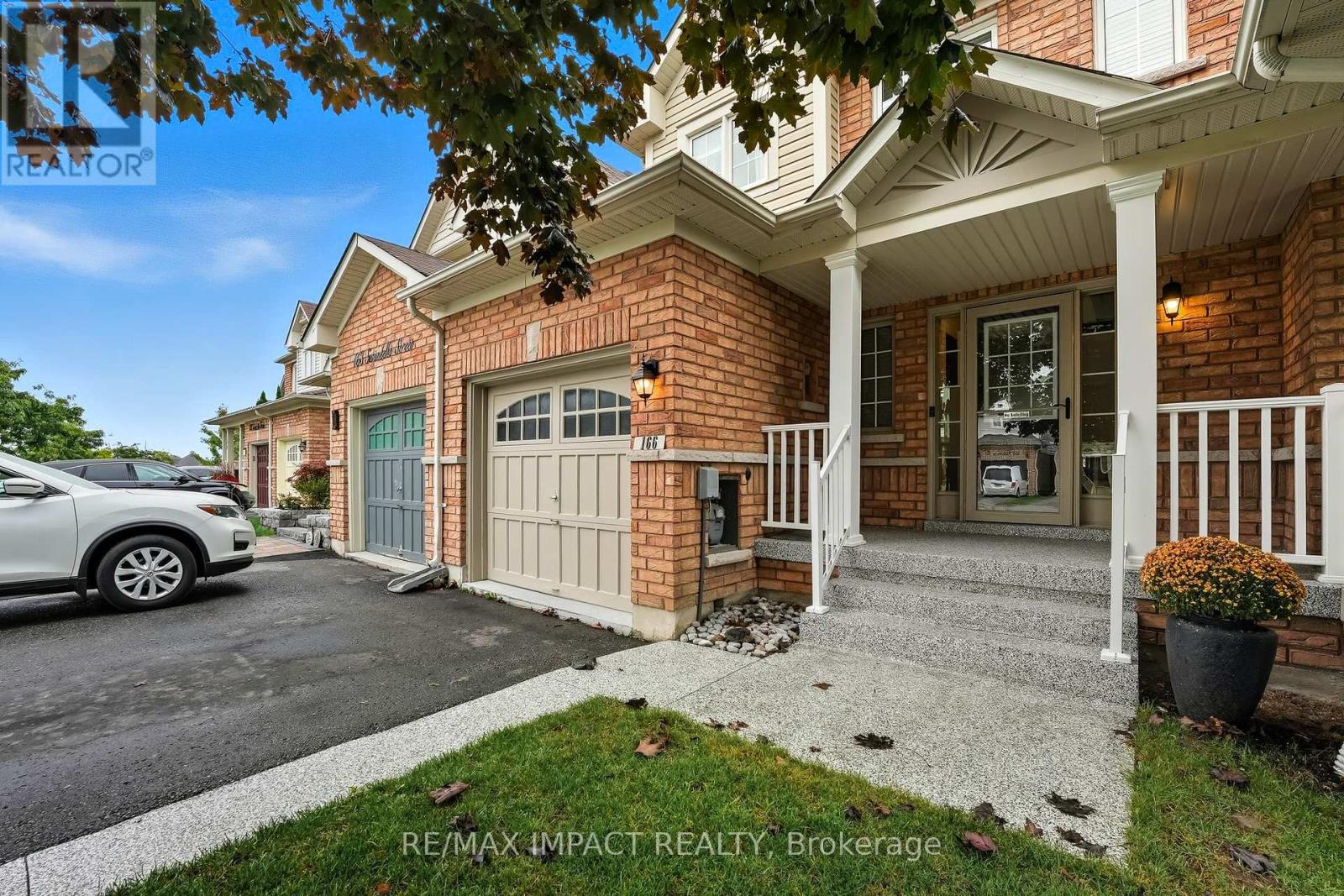 166 Swindells Street, Clarington, Ontario  L1C 0E5 - Photo 3 - E12427372