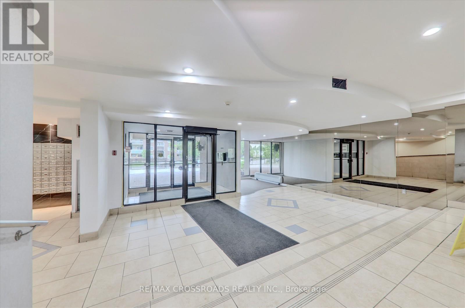 807 - 99 Blackwell Avenue, Toronto, Ontario  M1B 3R5 - Photo 4 - E12427387