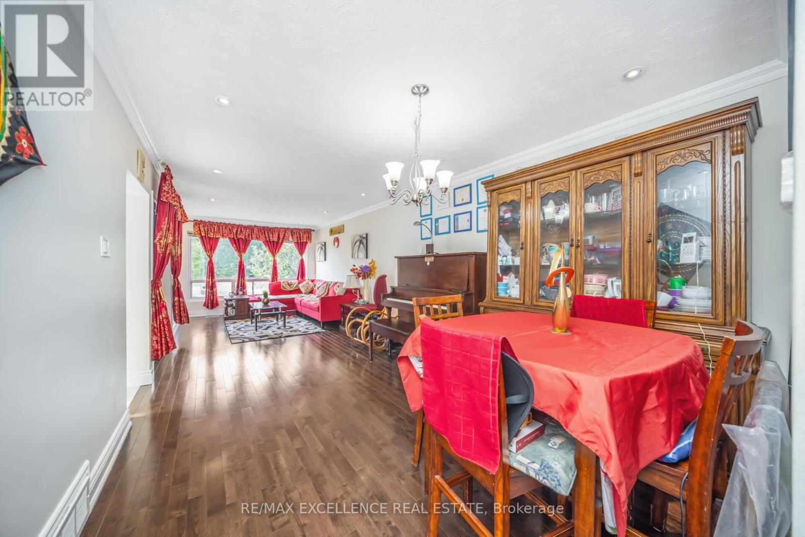 43 Porchester Drive, Toronto, Ontario  M1J 2R4 - Photo 14 - E12427421