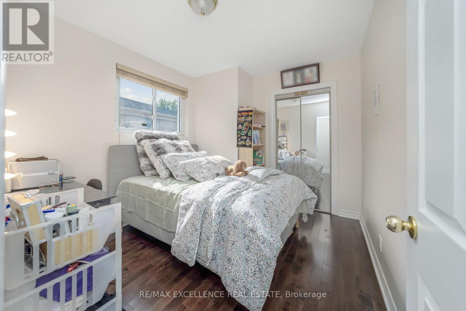 43 Porchester Drive, Toronto, Ontario  M1J 2R4 - Photo 18 - E12427421