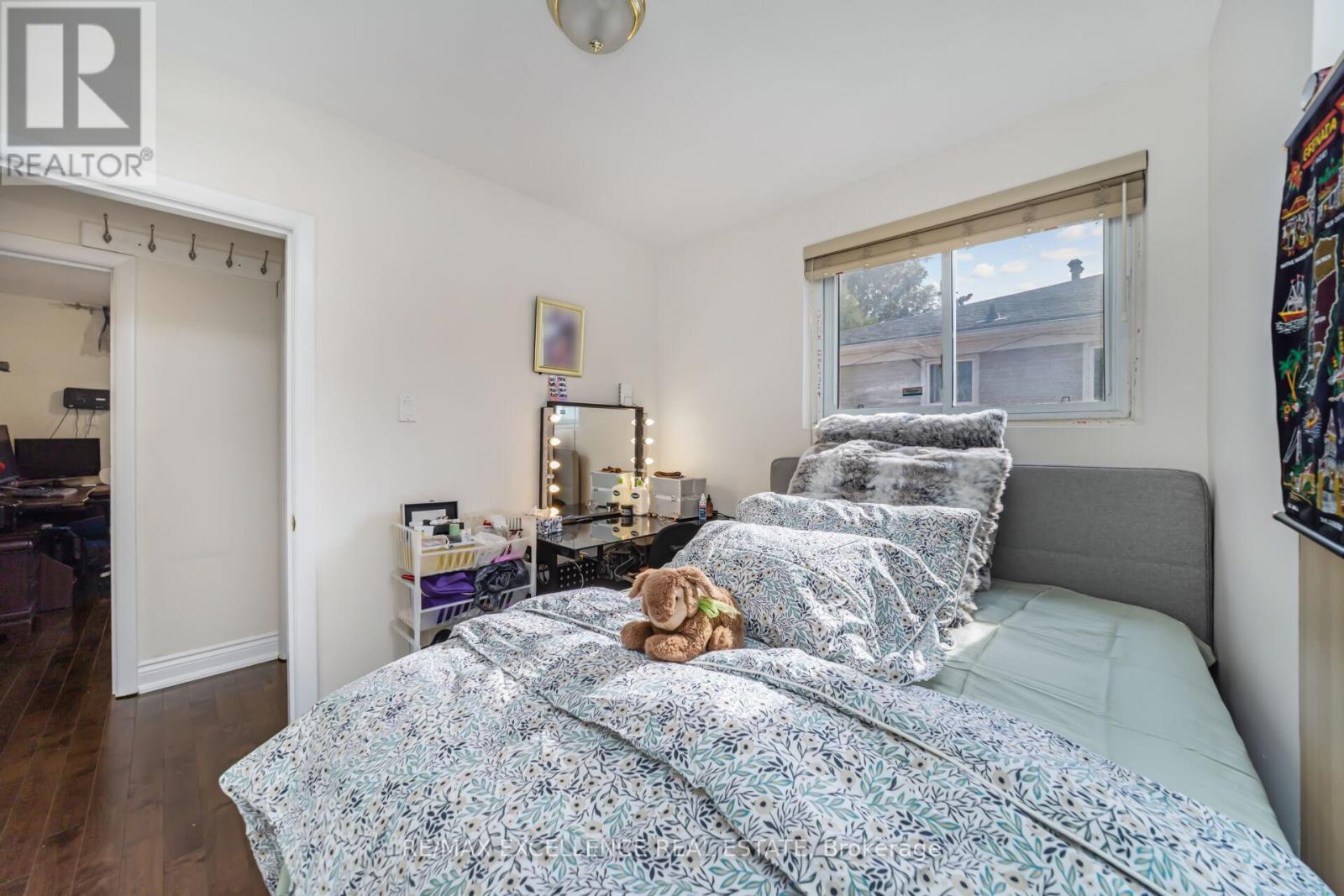43 Porchester Drive, Toronto, Ontario  M1J 2R4 - Photo 19 - E12427421