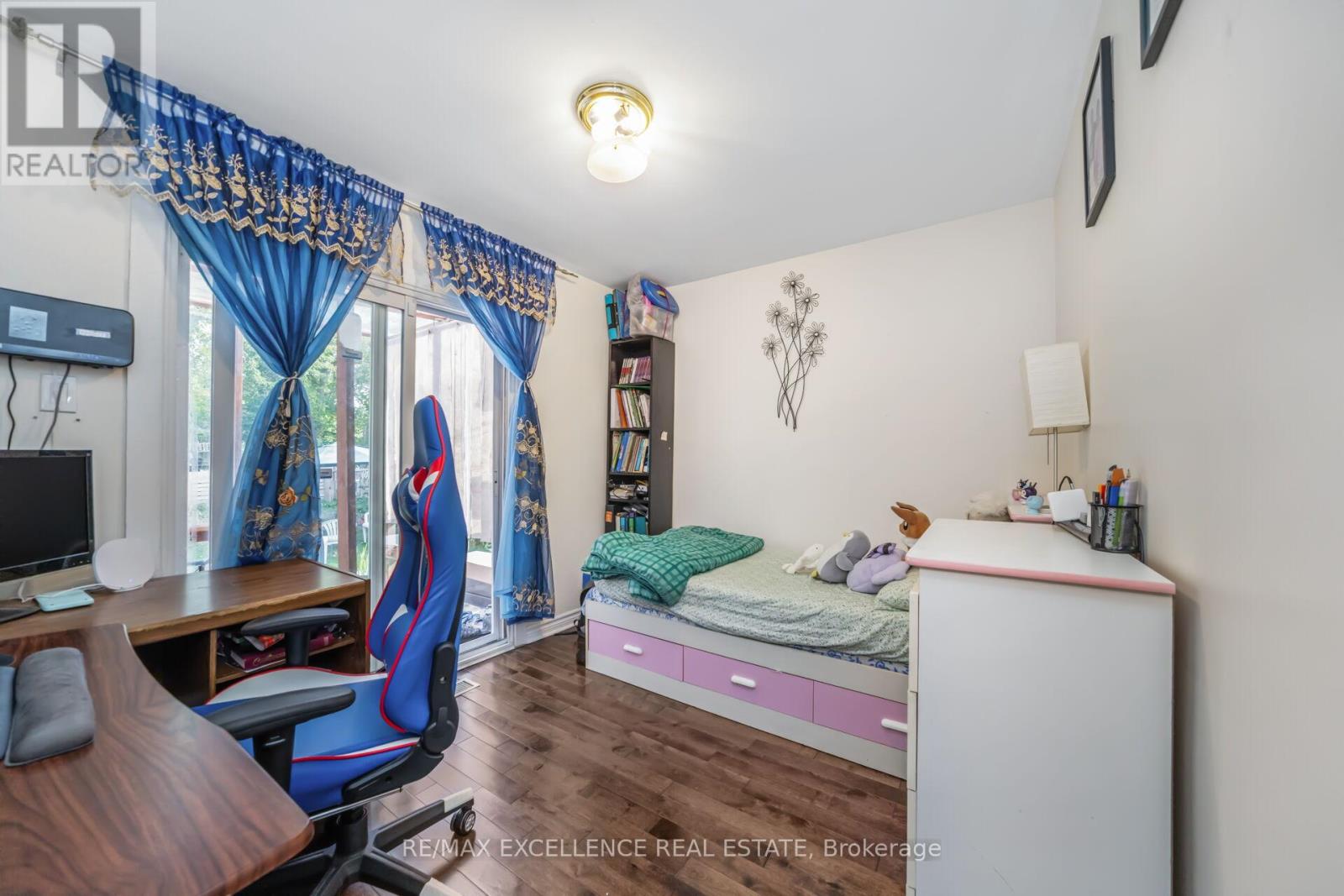 43 Porchester Drive, Toronto, Ontario  M1J 2R4 - Photo 21 - E12427421