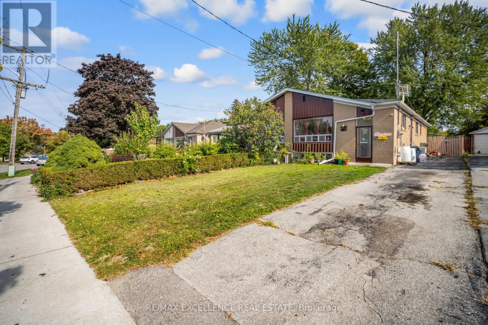 43 Porchester Drive, Toronto, Ontario  M1J 2R4 - Photo 3 - E12427421
