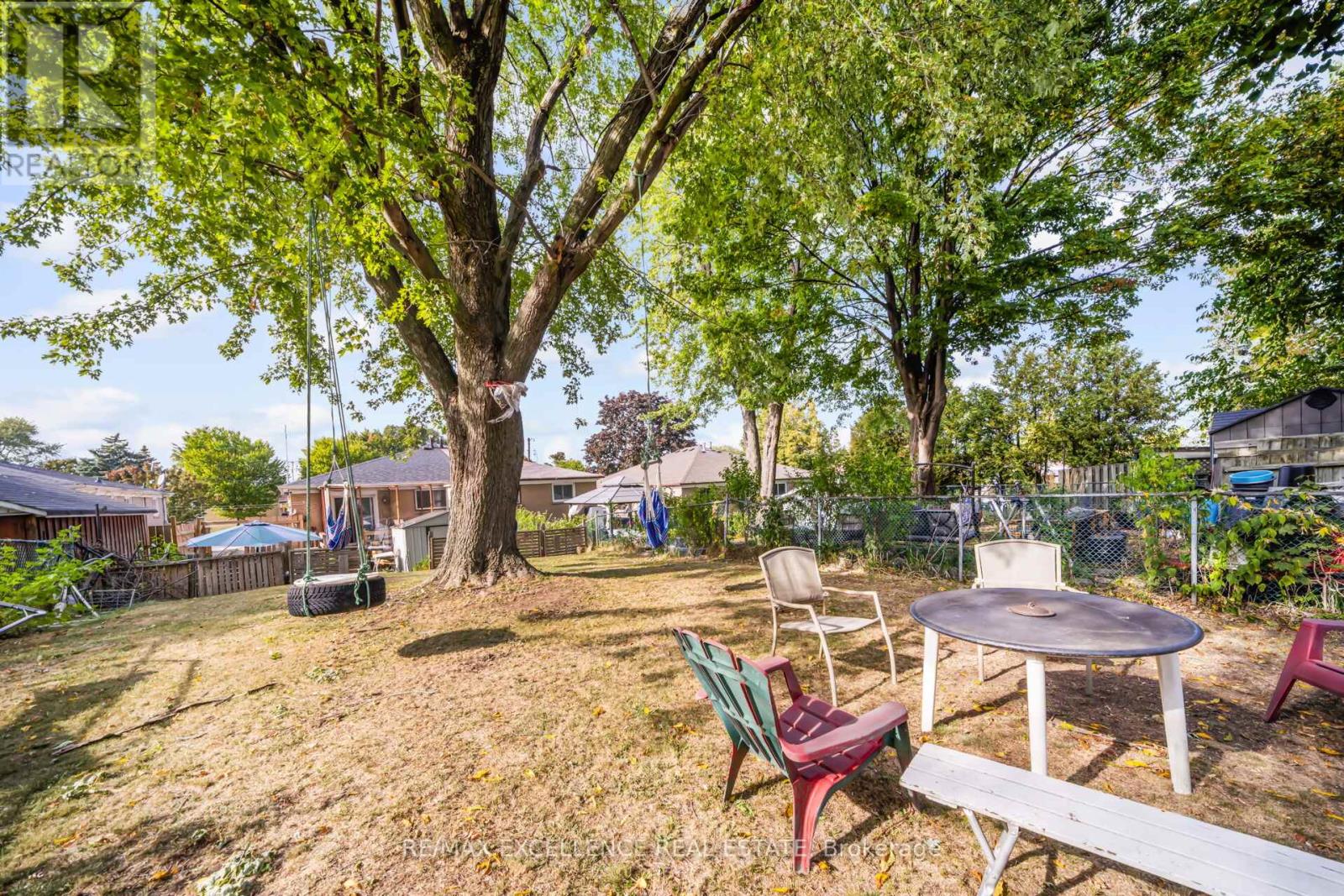 43 Porchester Drive, Toronto, Ontario  M1J 2R4 - Photo 41 - E12427421