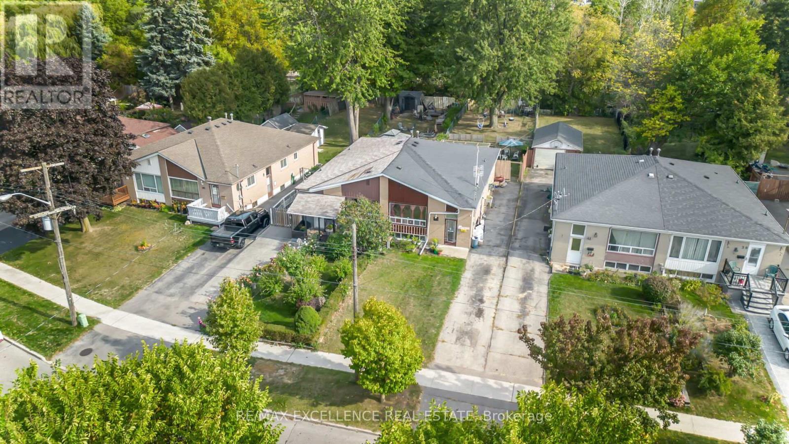 43 Porchester Drive, Toronto, Ontario  M1J 2R4 - Photo 49 - E12427421