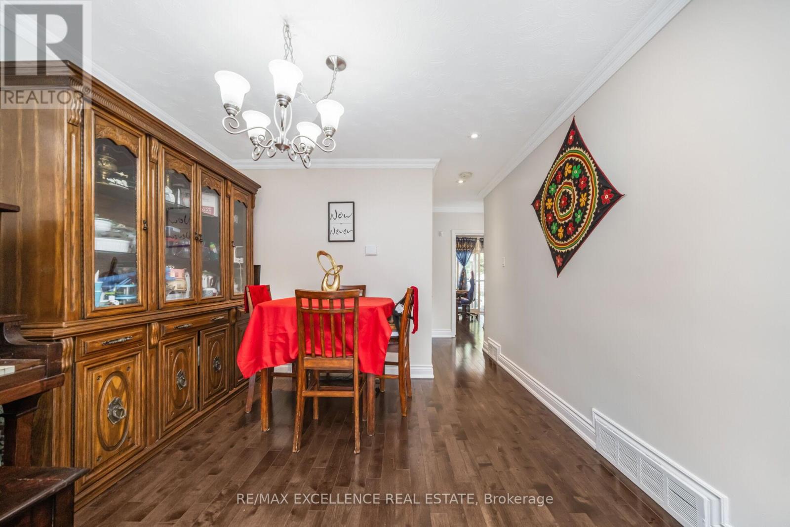 43 Porchester Drive, Toronto, Ontario  M1J 2R4 - Photo 9 - E12427421