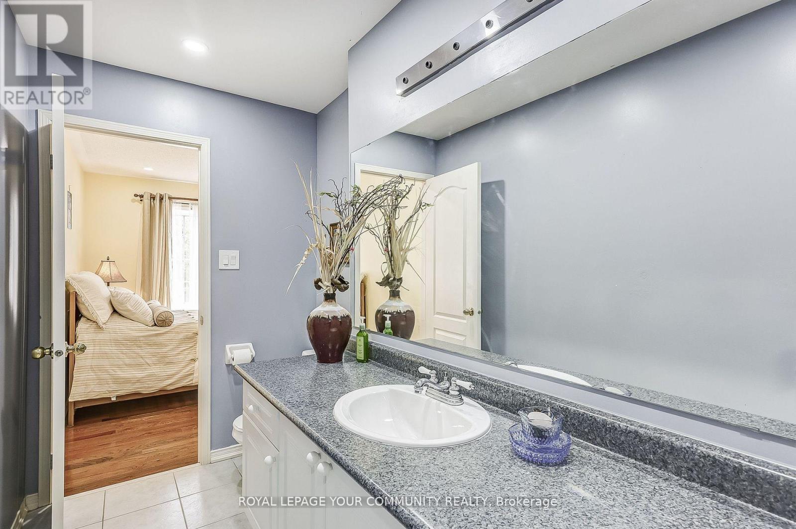 14 Poulton Avenue, Ajax, Ontario  L1T 4W7 - Photo 23 - E12427446