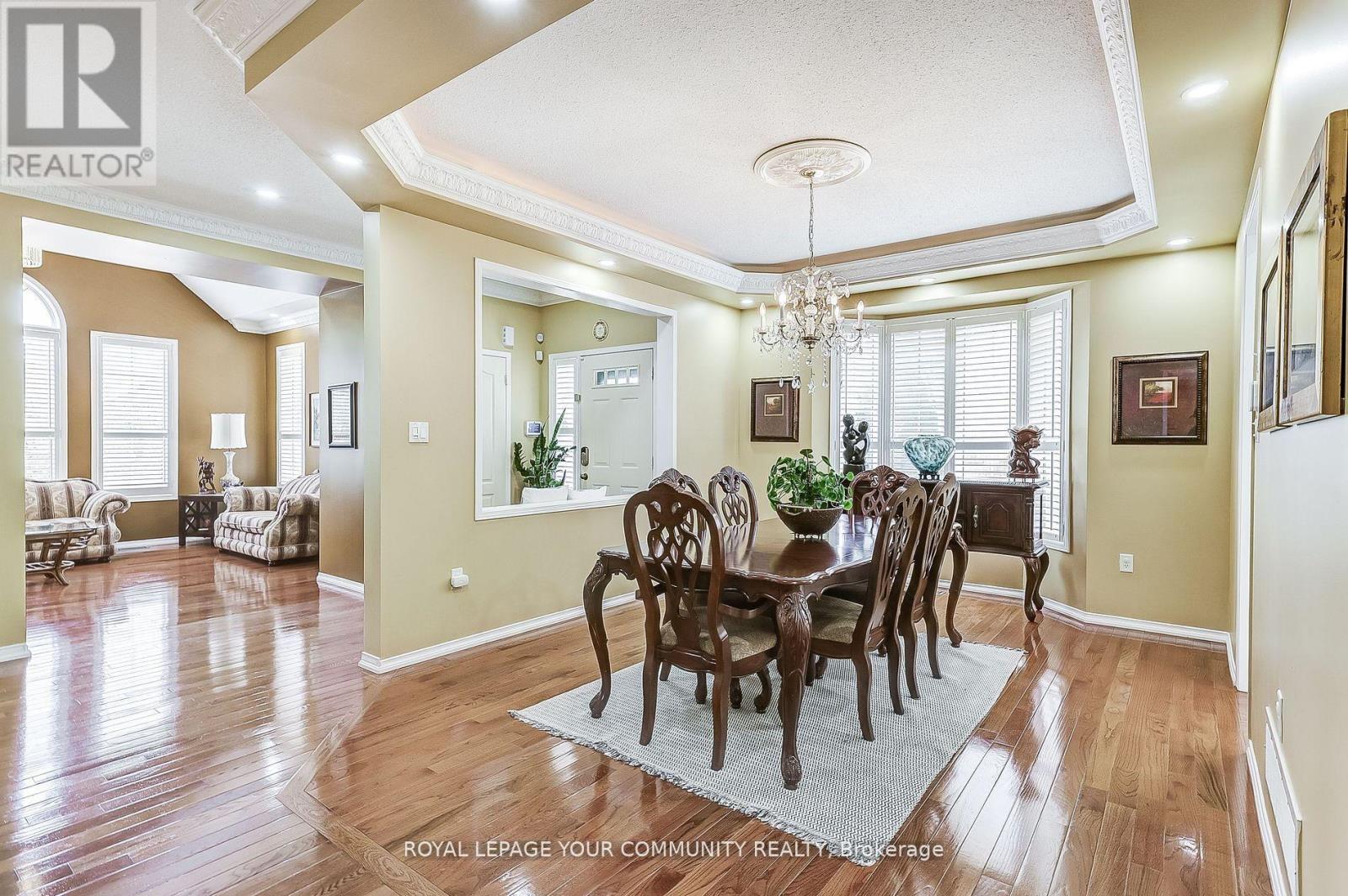 14 Poulton Avenue, Ajax, Ontario  L1T 4W7 - Photo 9 - E12427446