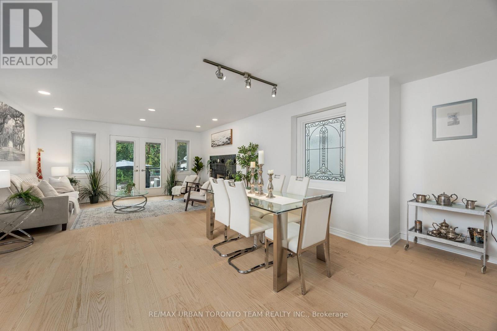 50 Ashland Avenue, Toronto (Woodbine Corridor), Ontario  M4L 1K1 - Photo 10 - E12427448