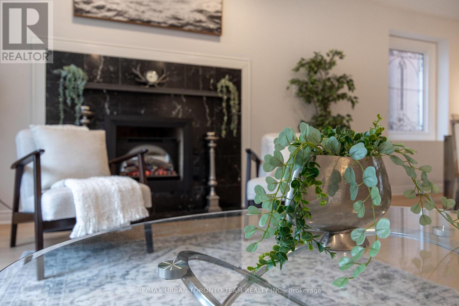50 Ashland Avenue, Toronto (Woodbine Corridor), Ontario  M4L 1K1 - Photo 13 - E12427448