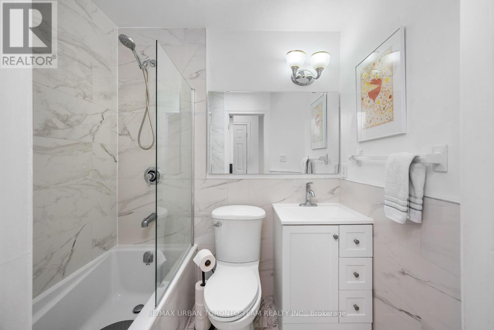 50 Ashland Avenue, Toronto (Woodbine Corridor), Ontario  M4L 1K1 - Photo 26 - E12427448