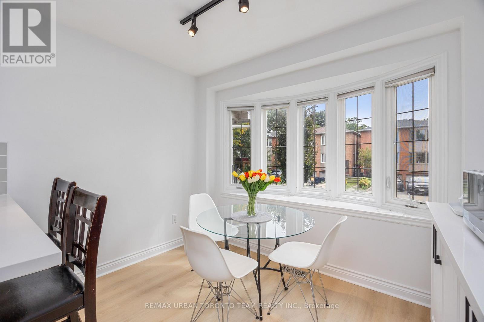 50 Ashland Avenue, Toronto (Woodbine Corridor), Ontario  M4L 1K1 - Photo 6 - E12427448