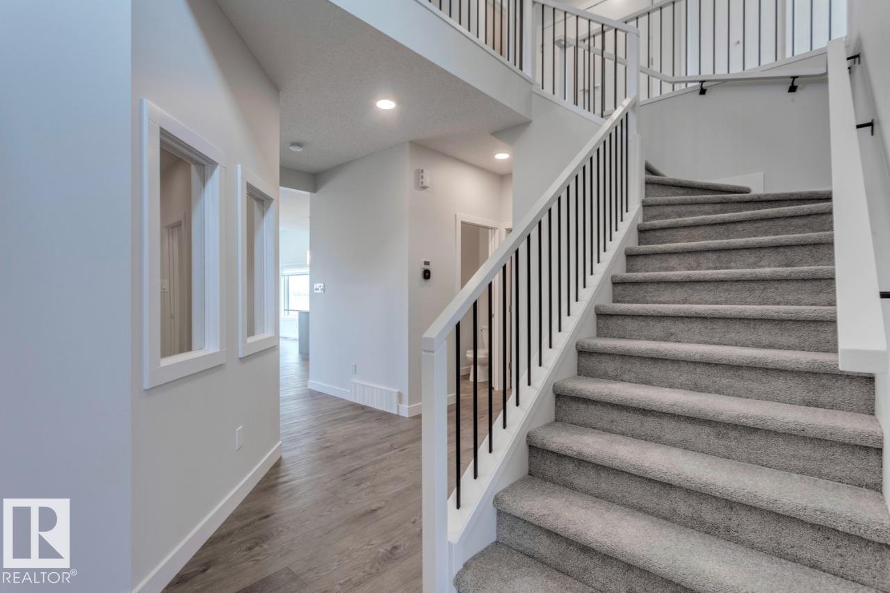 19011 20 Av Nw, Edmonton, Alberta  T6M 2N6 - Photo 6 - E4455148