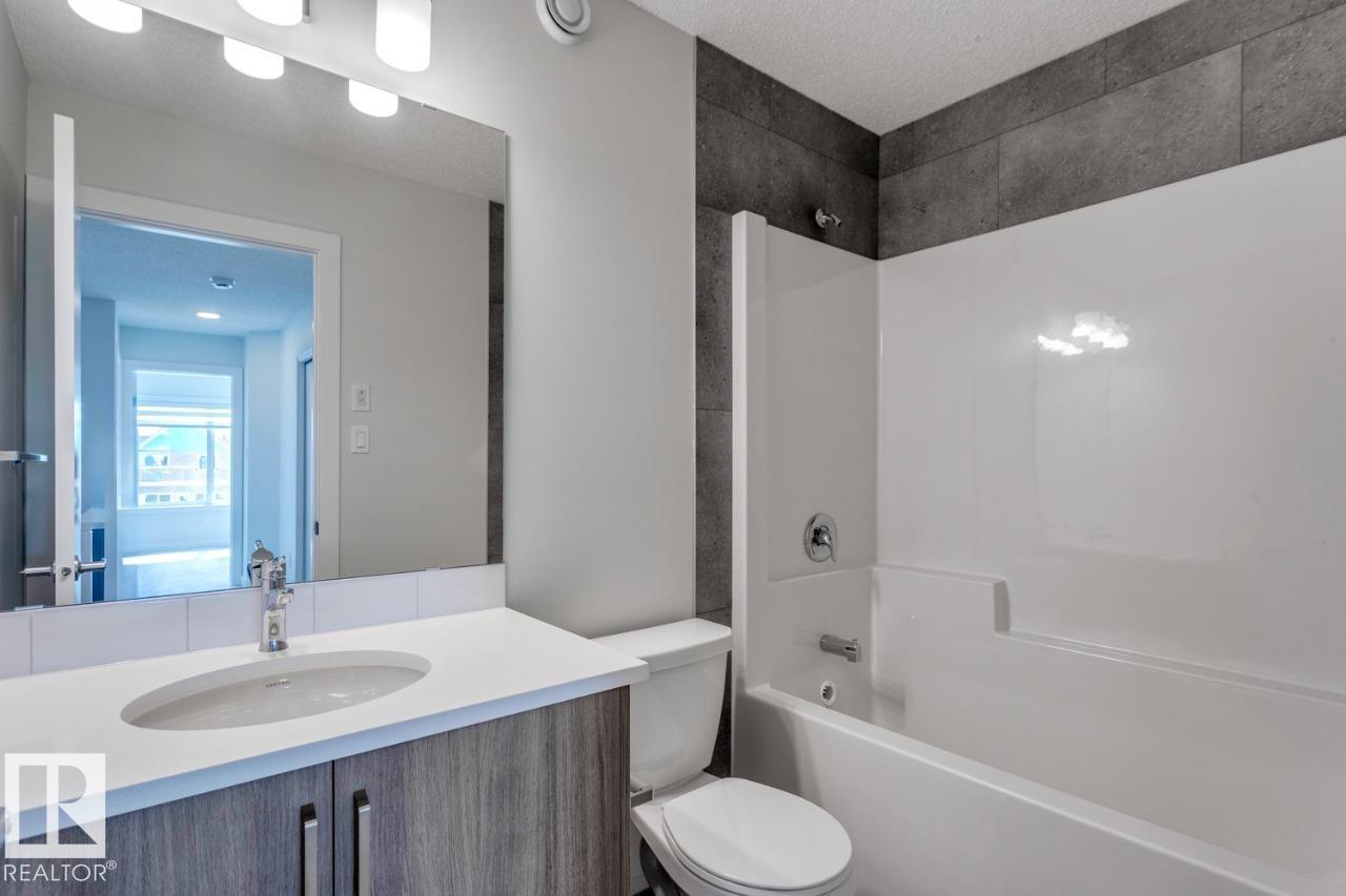 19011 20 Av Nw, Edmonton, Alberta  T6M 2N6 - Photo 39 - E4455148