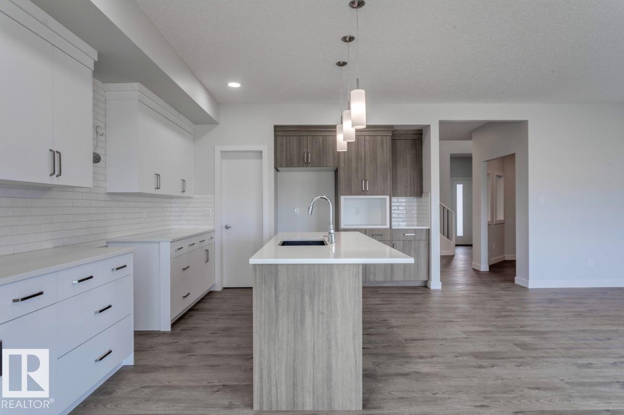 19011 20 Av Nw, Edmonton, Alberta  T6M 2N6 - Photo 13 - E4455148