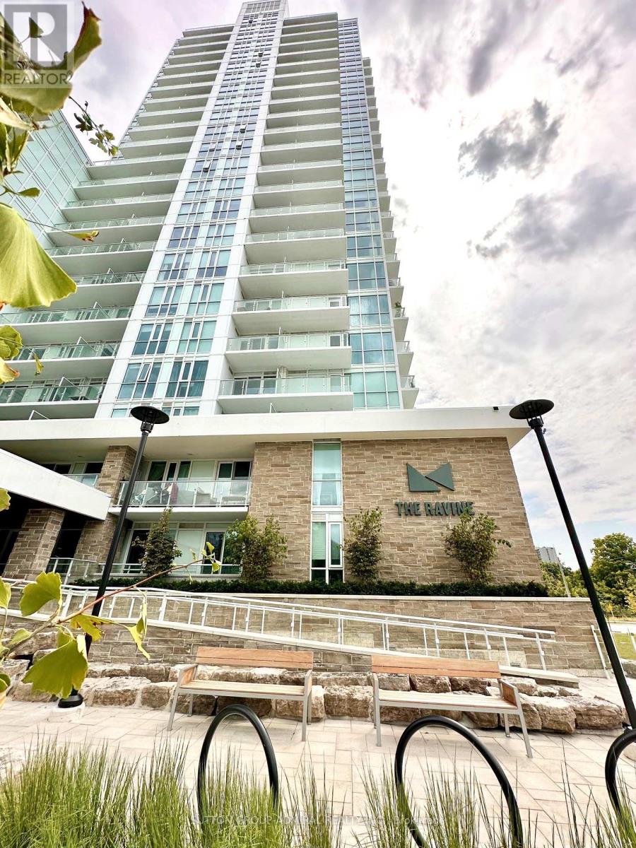 302 - 10 Deerlick Court, Toronto, Ontario  M3A 0A7 - Photo 2 - C12425782