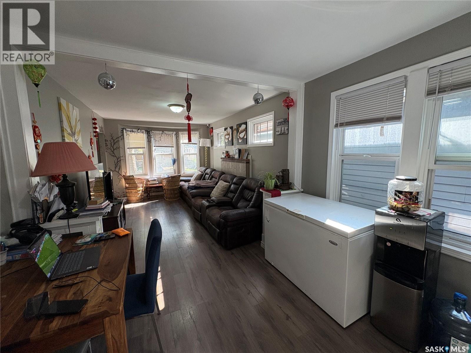 1128 Garnet Street, Regina, Saskatchewan  S4T 2X8 - Photo 9 - SK019393