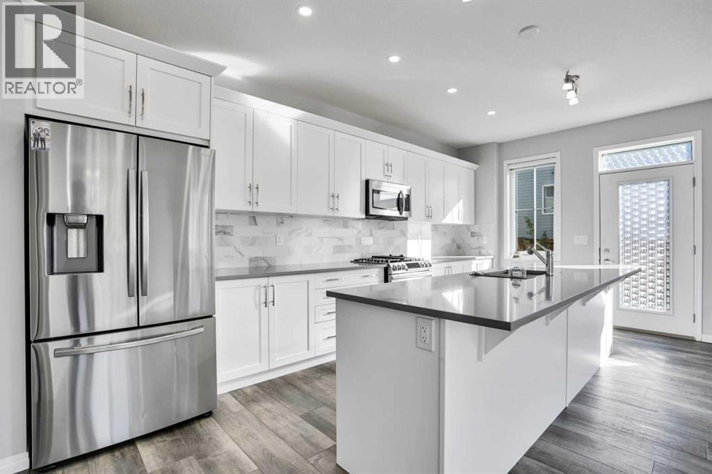 64 Carrington Crescent Nw, Calgary, Alberta  t3p 1n6 - Photo 12 - A2259894