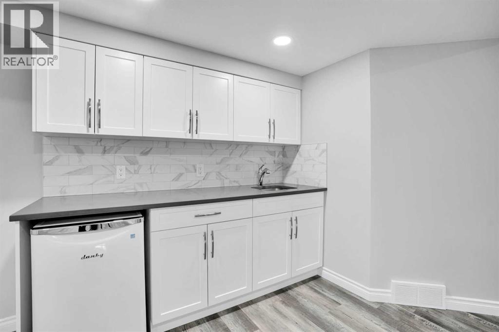 64 Carrington Crescent Nw, Calgary, Alberta  t3p 1n6 - Photo 47 - A2259894