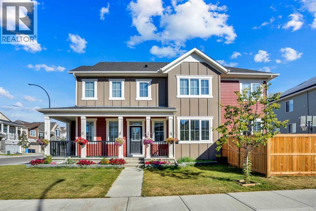64 Carrington Crescent NW, Calgary, Alberta