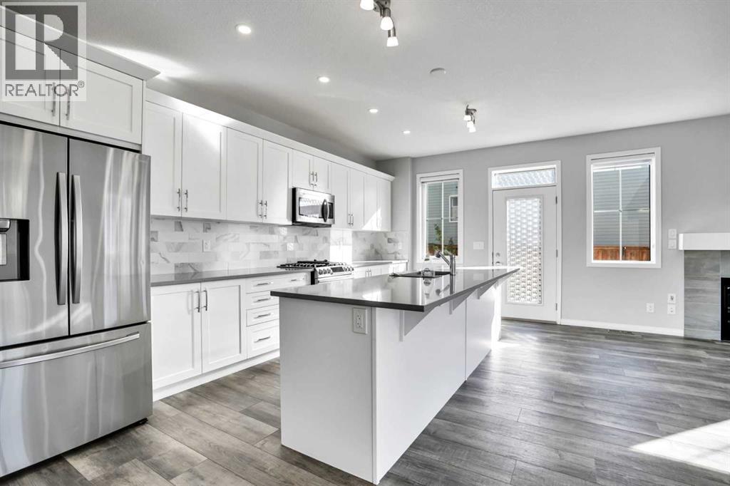 64 Carrington Crescent Nw, Calgary, Alberta  t3p 1n6 - Photo 11 - A2259894