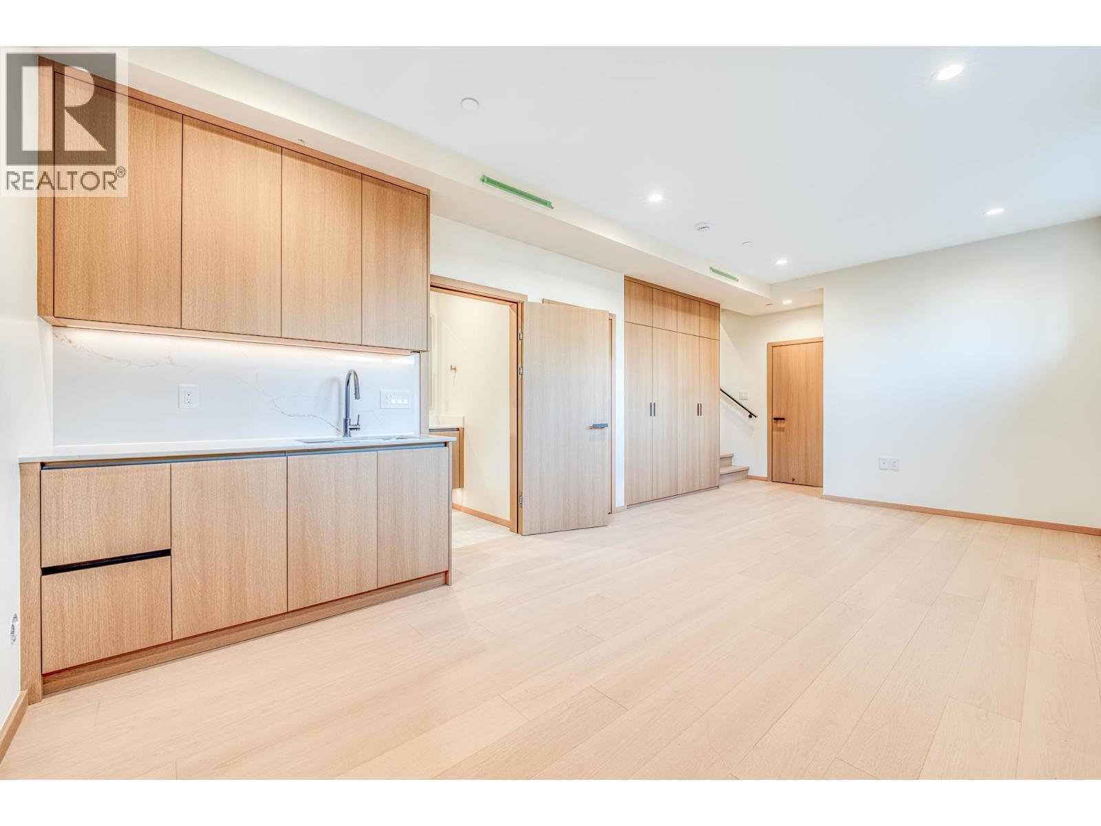 2 968 E 55th Avenue, Vancouver, British Columbia  V5X 1N9 - Photo 21 - R3047850