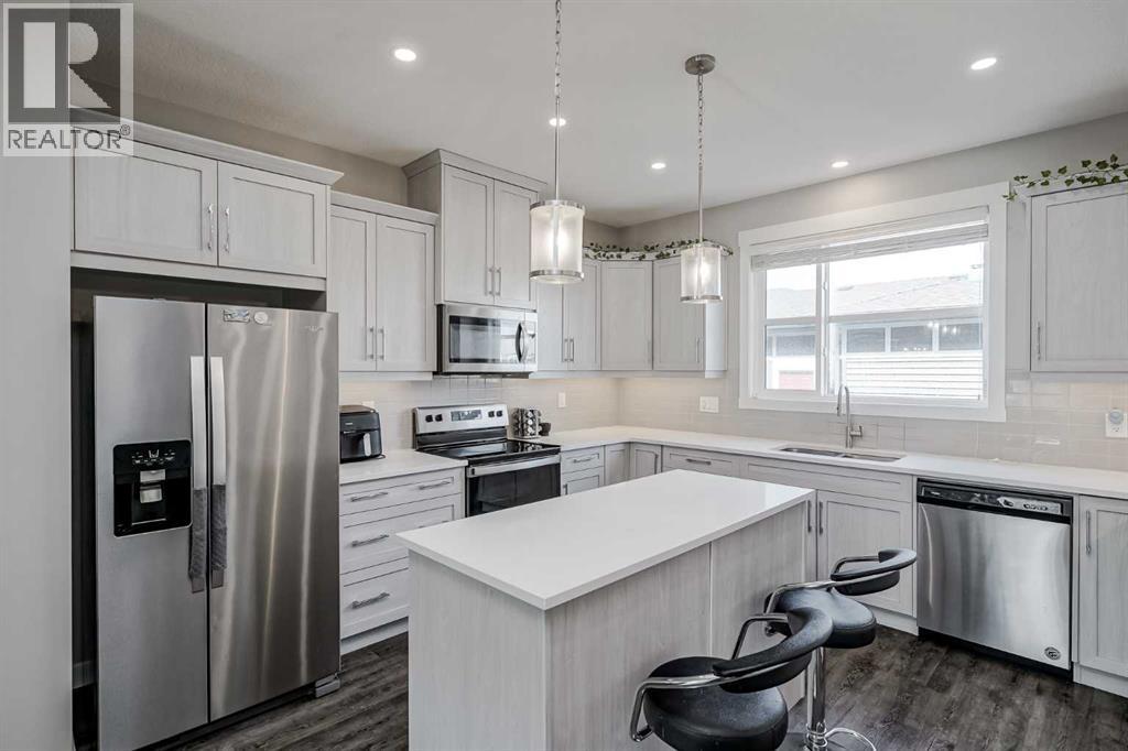 96 Skyview Parade Ne, Calgary, Alberta  T3N 0H1 - Photo 8 - A2260096