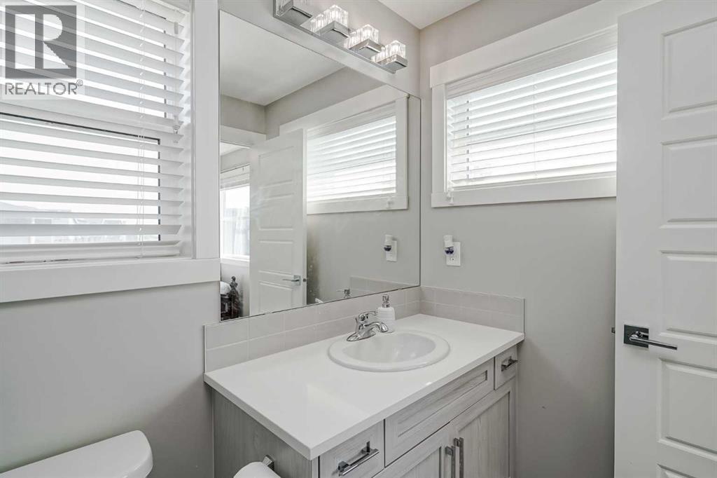 96 Skyview Parade Ne, Calgary, Alberta  T3N 0H1 - Photo 18 - A2260096