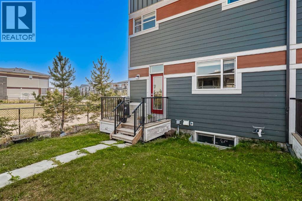 96 Skyview Parade Ne, Calgary, Alberta  T3N 0H1 - Photo 33 - A2260096