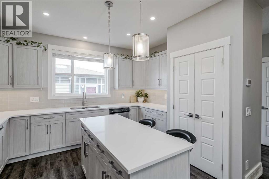 96 Skyview Parade Ne, Calgary, Alberta  T3N 0H1 - Photo 10 - A2260096