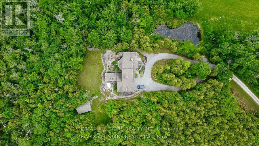 27352 Highway 48, Georgina, Ontario  L0E 1R0 - Photo 4 - N12427445