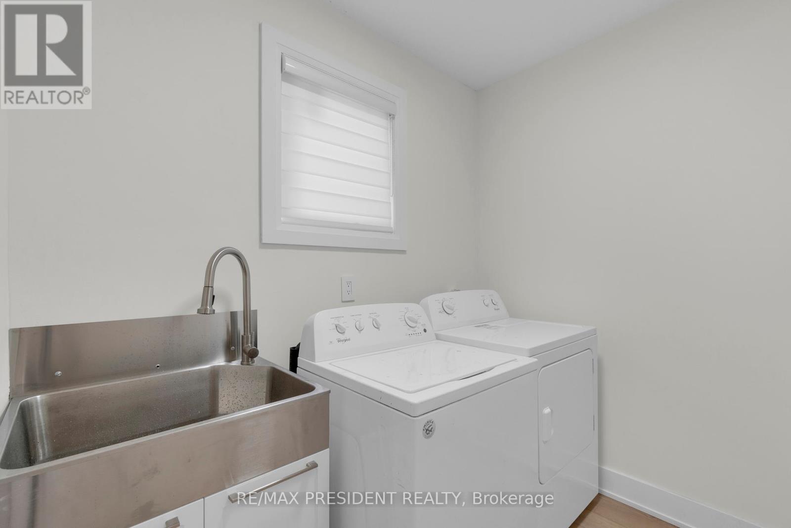 4430 Hearthside Drive, Mississauga, Ontario  L5R 1R3 - Photo 43 - W12427047