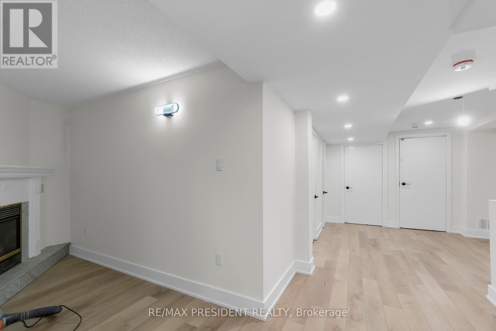 4430 Hearthside Drive, Mississauga, Ontario  L5R 1R3 - Photo 38 - W12427047