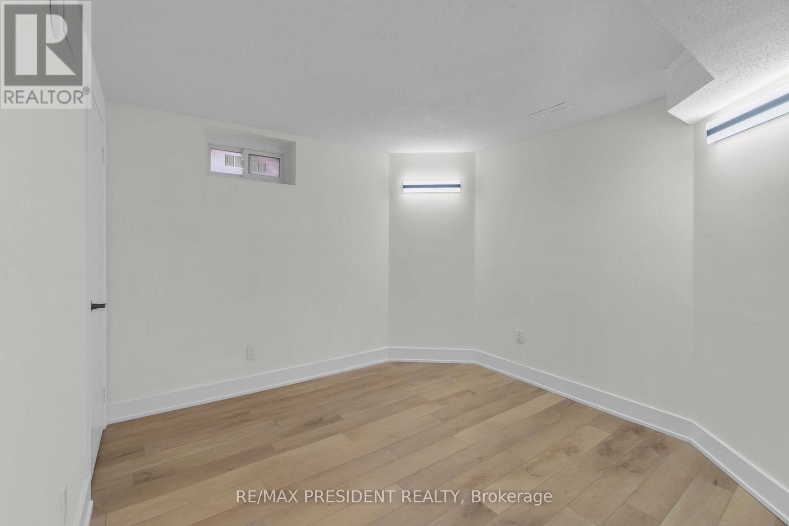 4430 Hearthside Drive, Mississauga, Ontario  L5R 1R3 - Photo 40 - W12427047