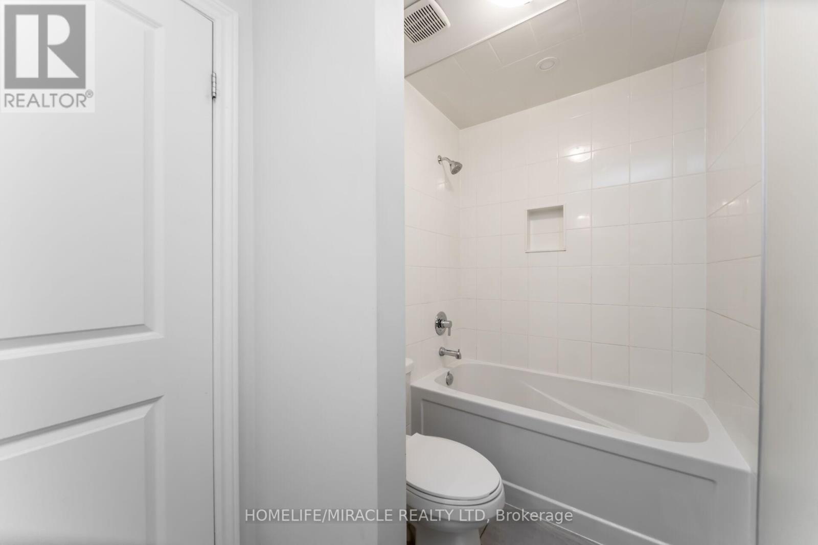 64 Phoenix Boulevard, Barrie, Ontario  L9J 0P7 - Photo 27 - S12427378