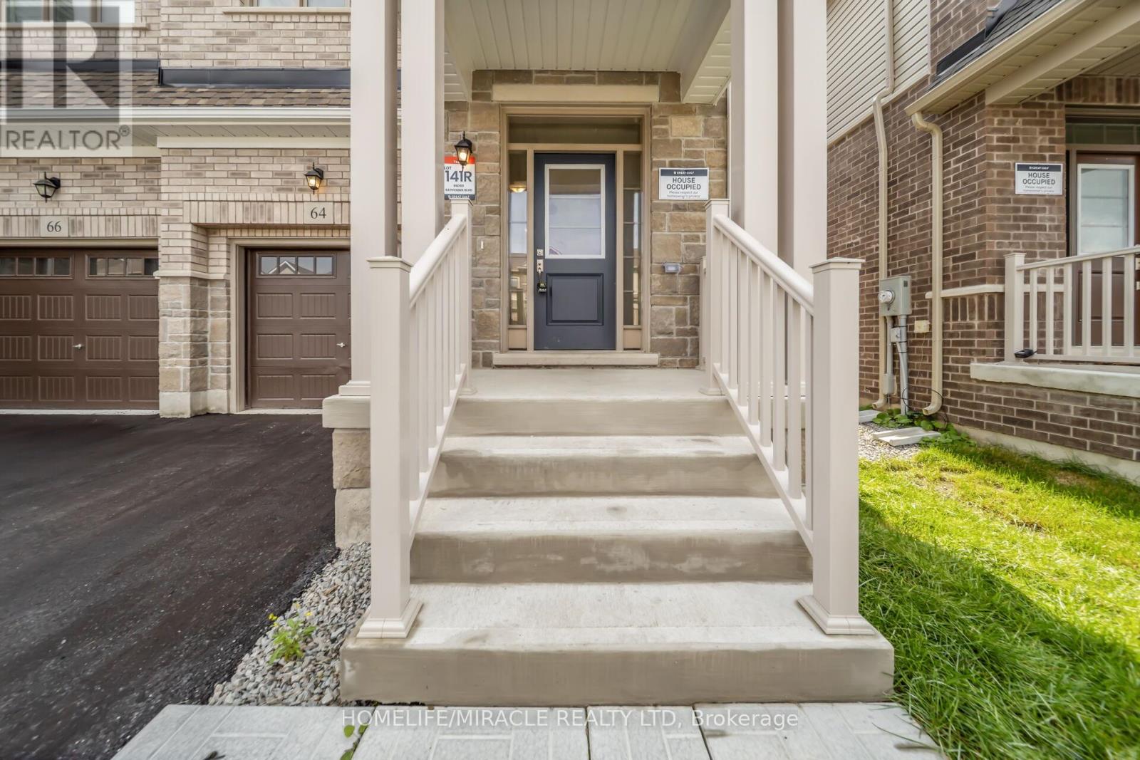 64 Phoenix Boulevard, Barrie, Ontario  L9J 0P7 - Photo 4 - S12427378
