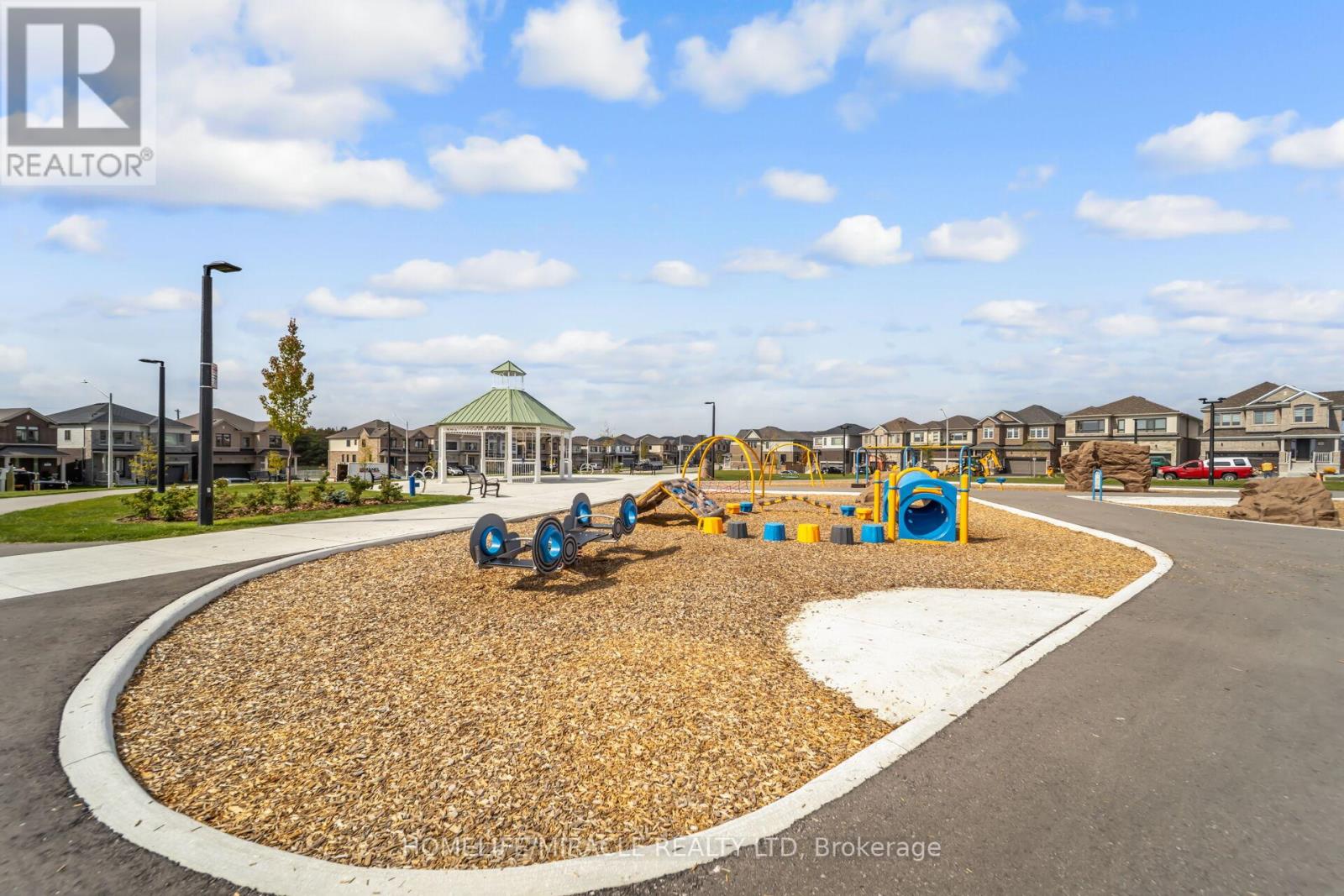 64 Phoenix Boulevard, Barrie, Ontario  L9J 0P7 - Photo 49 - S12427378