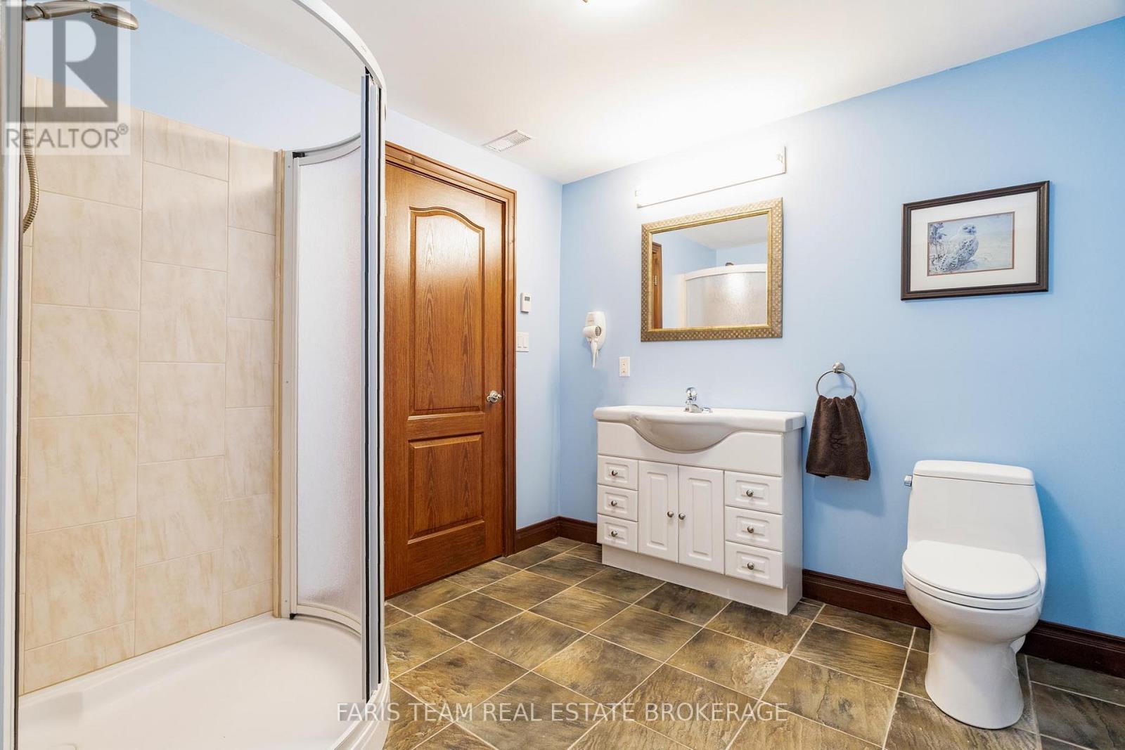 1609 Wedgewood Drive, Wasaga Beach, Ontario  L9Z 1R8 - Photo 32 - S12427385