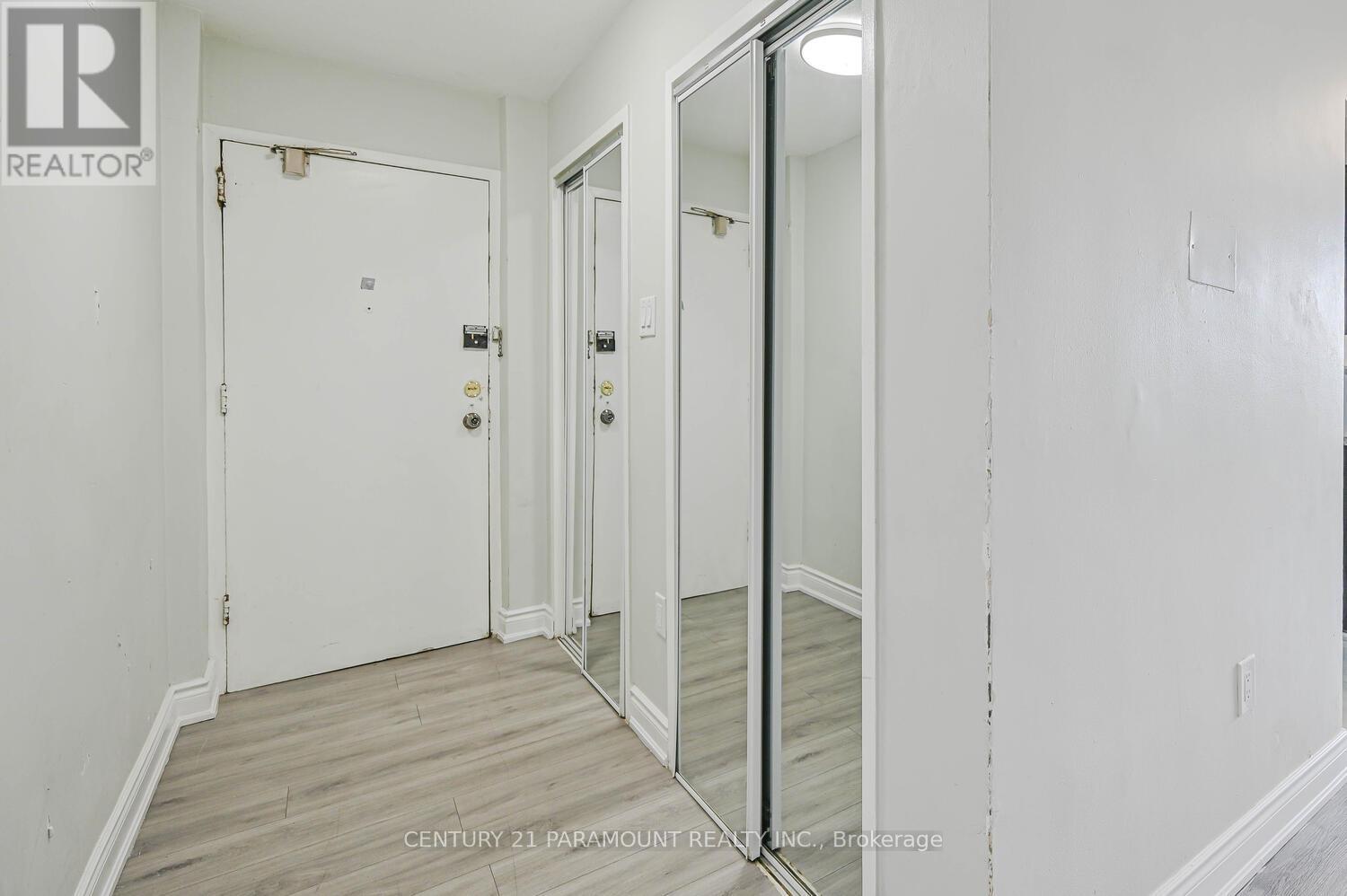 207 - 60 Stevenson Road, Toronto, Ontario  M9V 2B4 - Photo 9 - W12427358