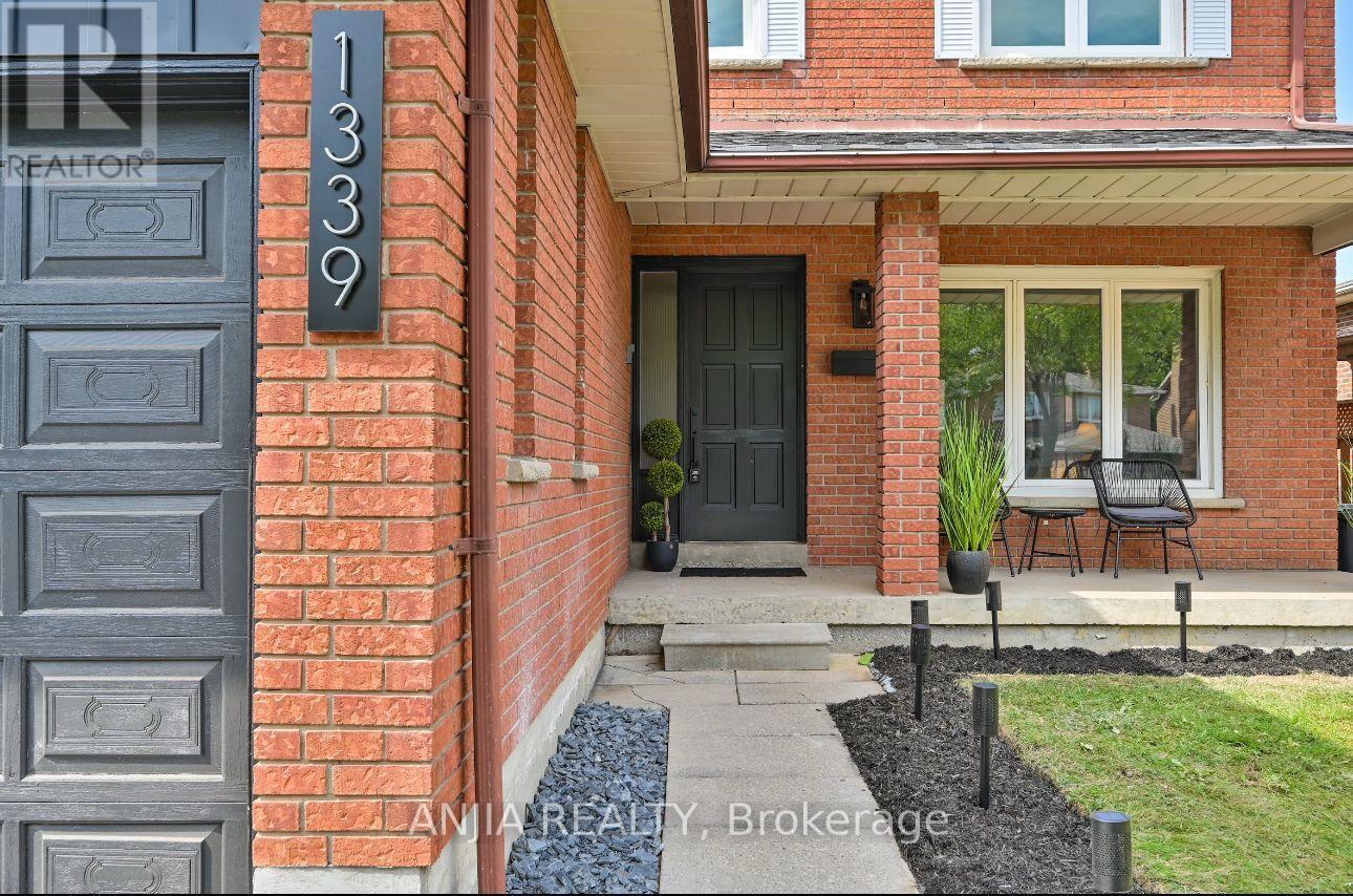 1339 WILLOWBANK TRAIL, Mississauga, Ontario