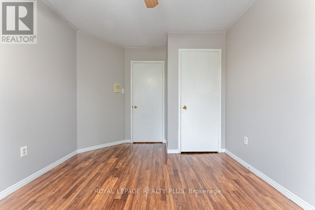 69 - 6830 Meadowvale Town Centre, Mississauga, Ontario  L5N 7T5 - Photo 25 - W12427409
