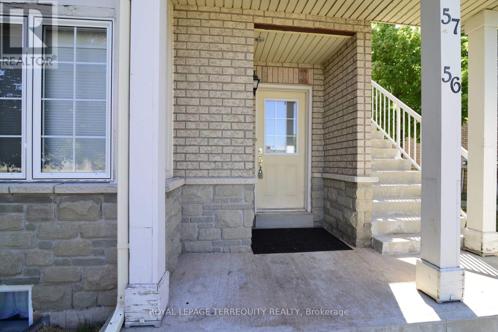56 - 1489 Heritage Way, Oakville, Ontario  L6M 4M7 - Photo 1 - W12427423