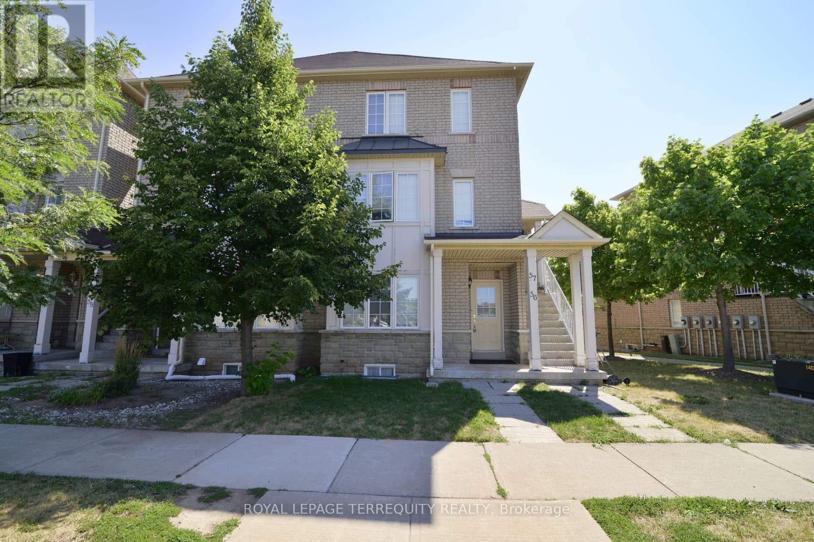 56 - 1489 Heritage Way, Oakville, Ontario  L6M 4M7 - Photo 2 - W12427423