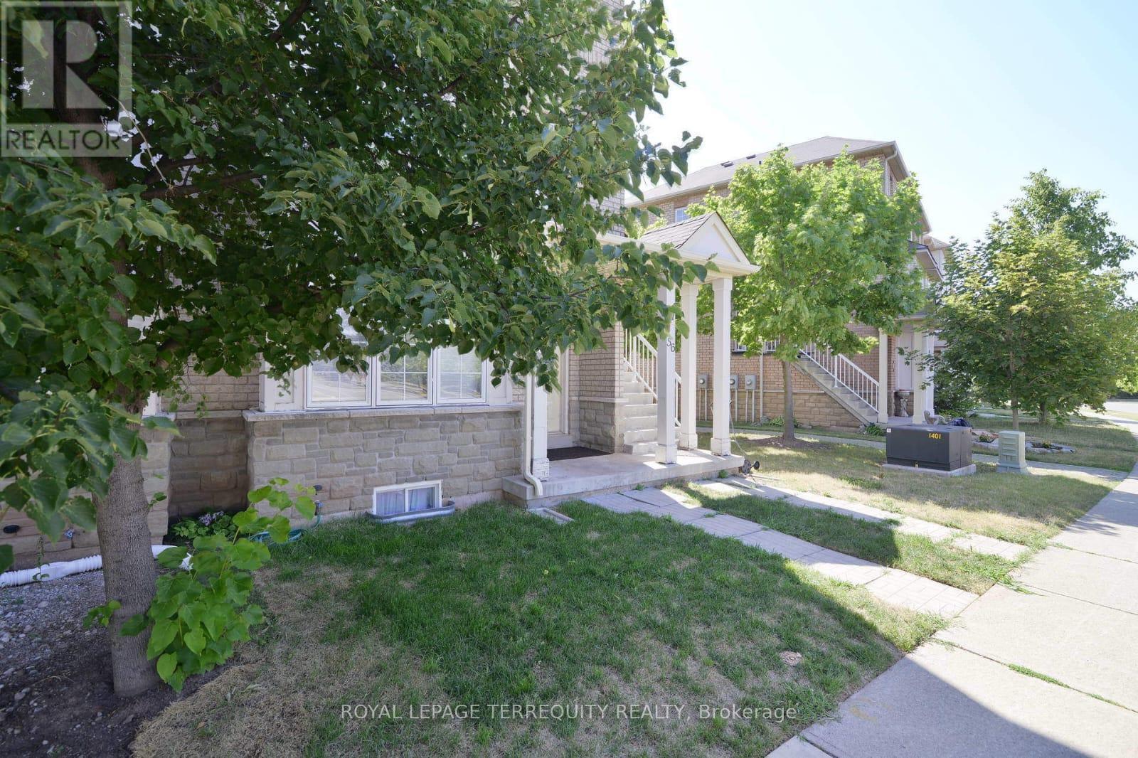 56 - 1489 Heritage Way, Oakville, Ontario  L6M 4M7 - Photo 4 - W12427423