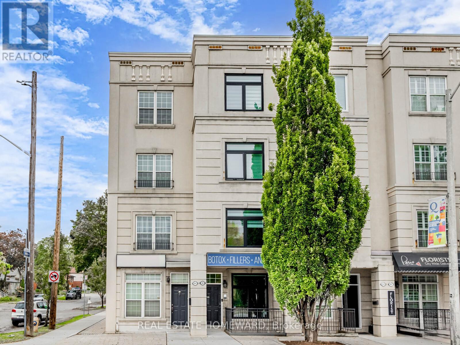 964a The Queensway, Toronto, Ontario  M8Z 1P5 - Photo 2 - W12427430