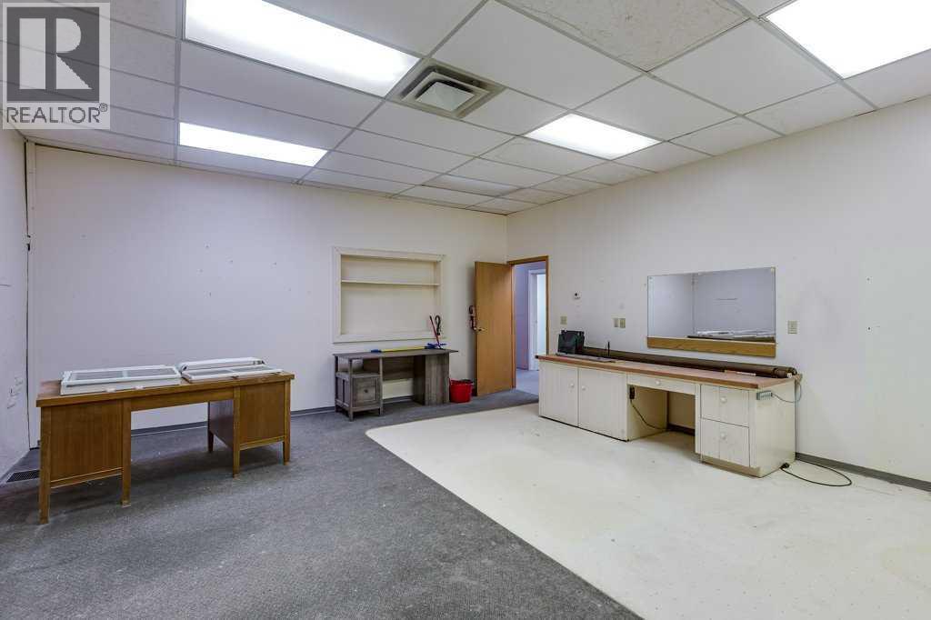 5036 50 Street, Innisfail, Alberta  T4G 1S7 - Photo 13 - A2253333