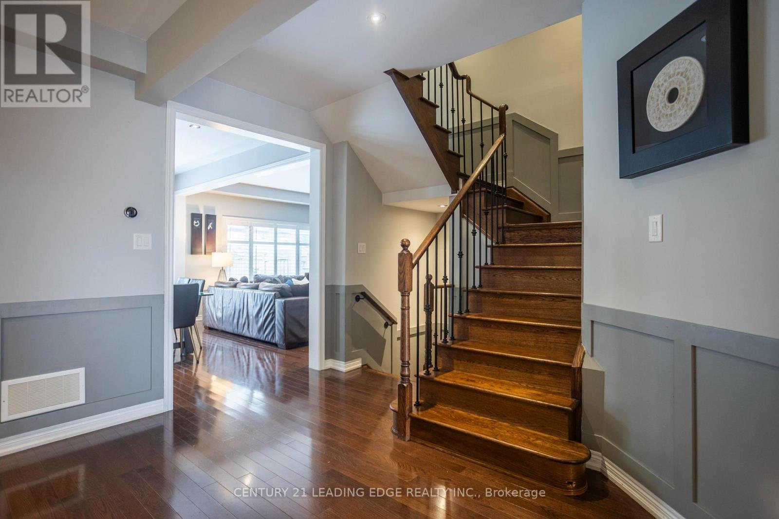 72 Pelister Drive, Markham, Ontario  L6E 0M7 - Photo 12 - N12426182